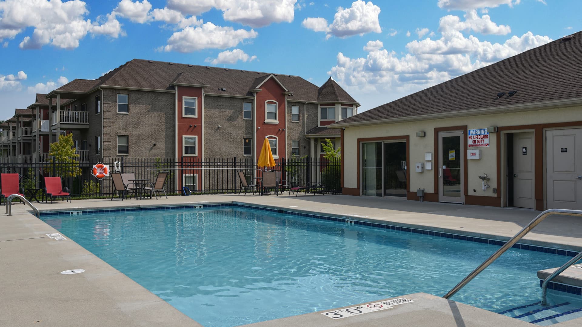 Photos of Greenfield Highlands Apartments in Greenfield, WI